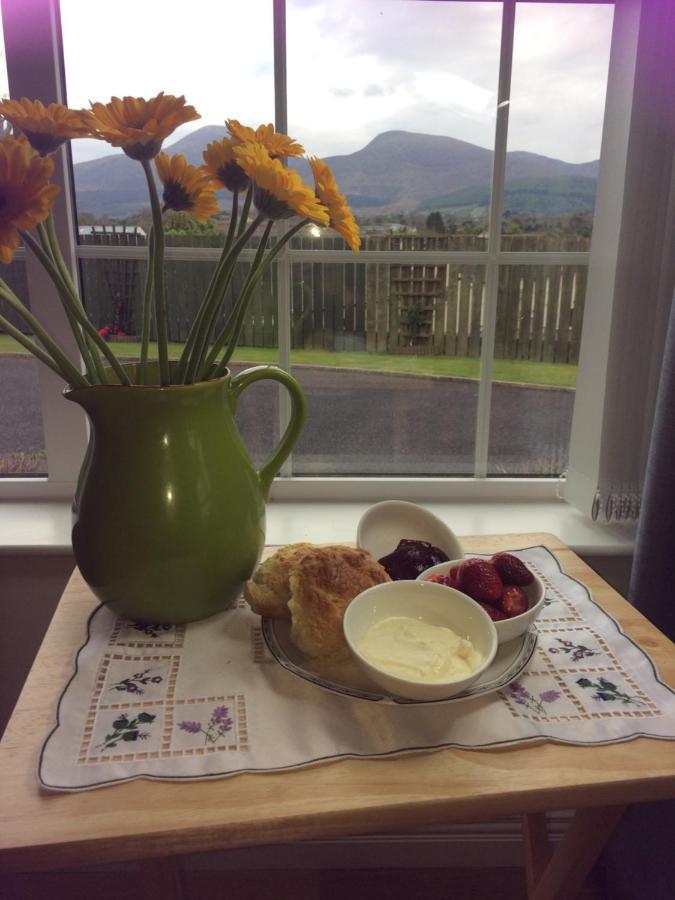 Oran Beag House Panzió Maghera  Kültér fotó